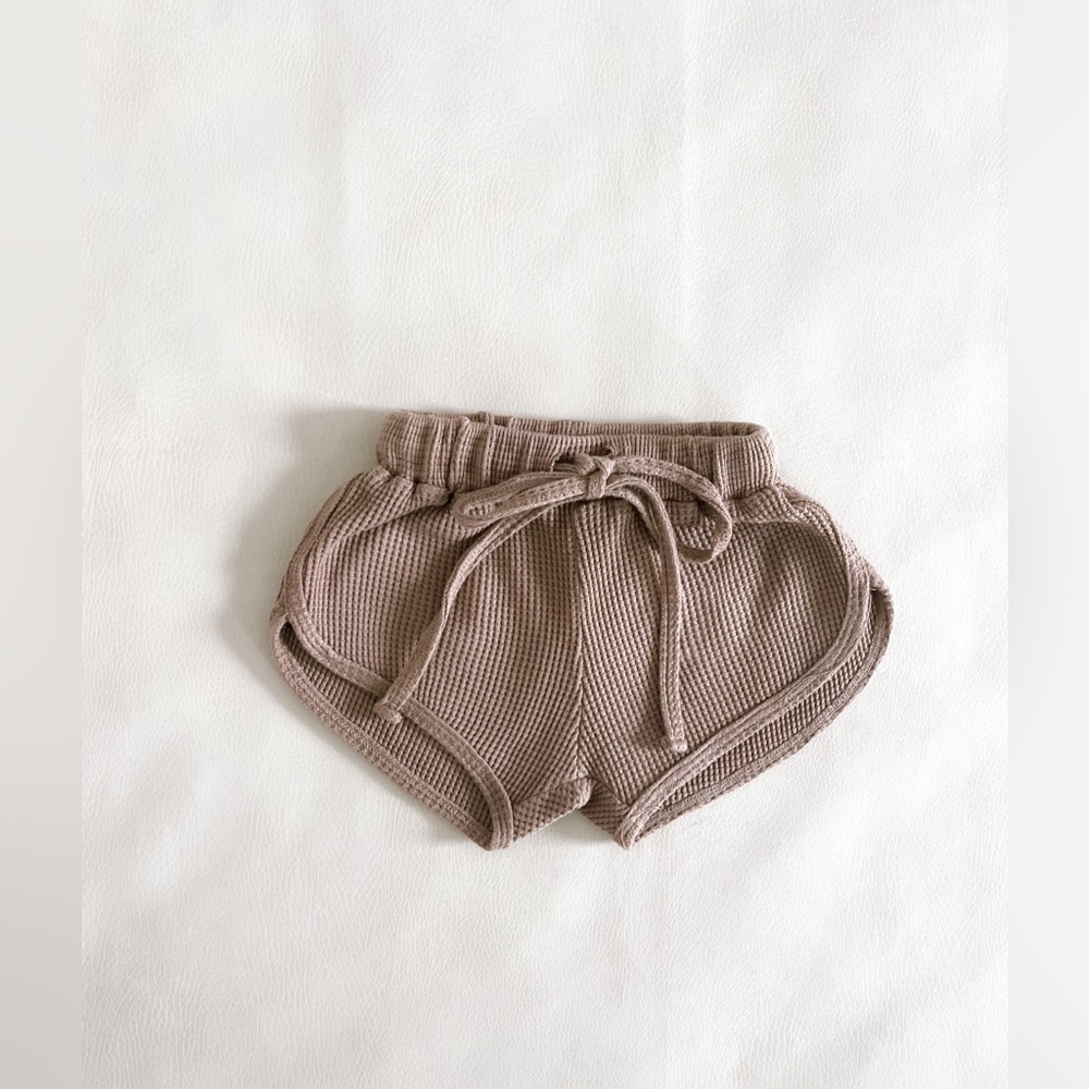 Kindly The Label Waffle Knit Track Shorts 1T VGUC